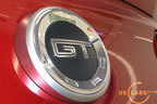 2010_mustang_detail_d8.jpg (103kb)