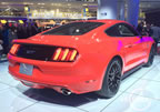 15_mustang_detroit_f3.jpg (221kb)